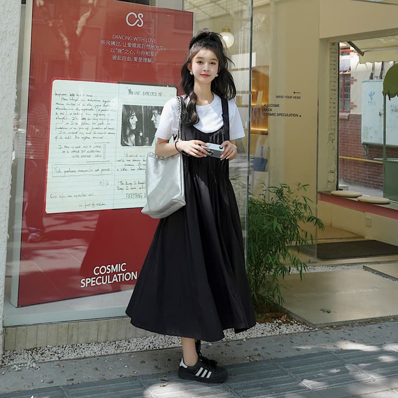 ゆるふわサロペットワンピース