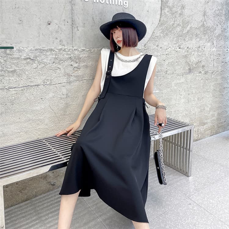 きれいめ黒サロペットスカート ロング丈