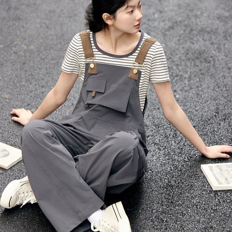 サロペットパンツ ゆったりシルエット 機能的ポケット サロペット