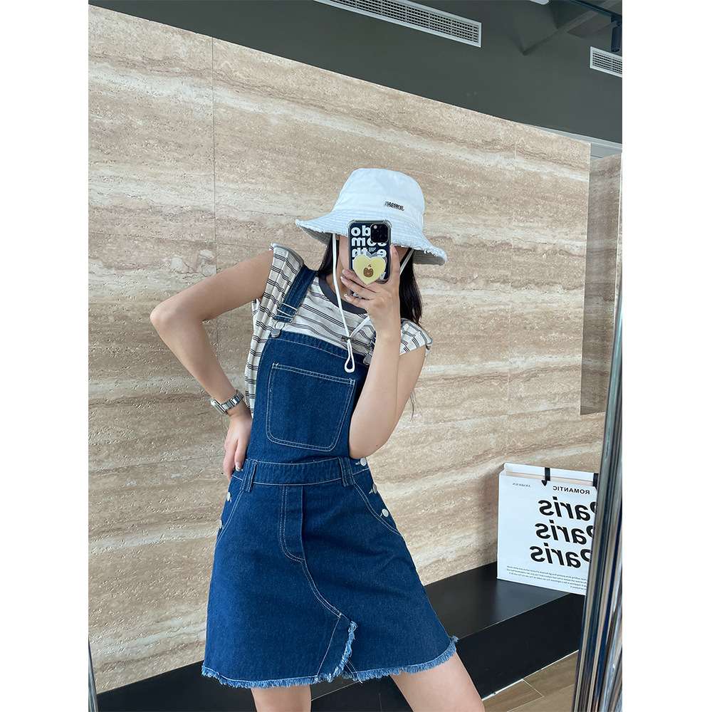 カジュアルデニムサロペットワンピース