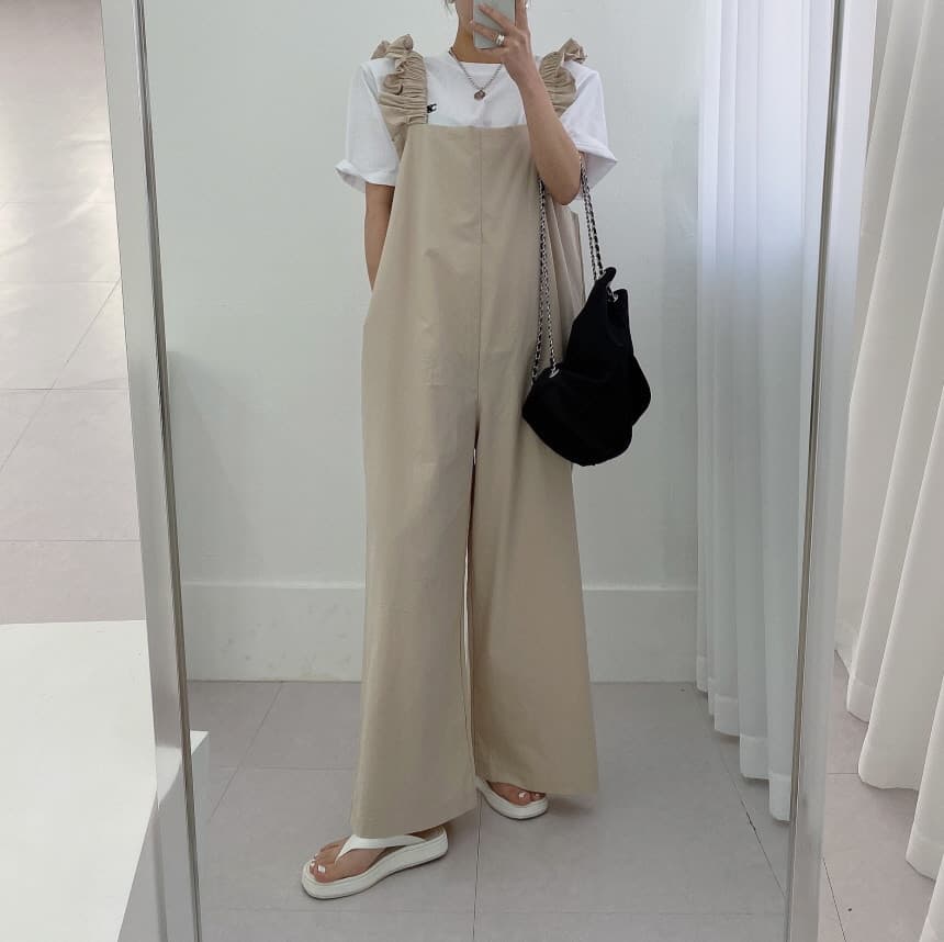 フリル付きサロペット 体型カバー 上品 レディース オールインワン