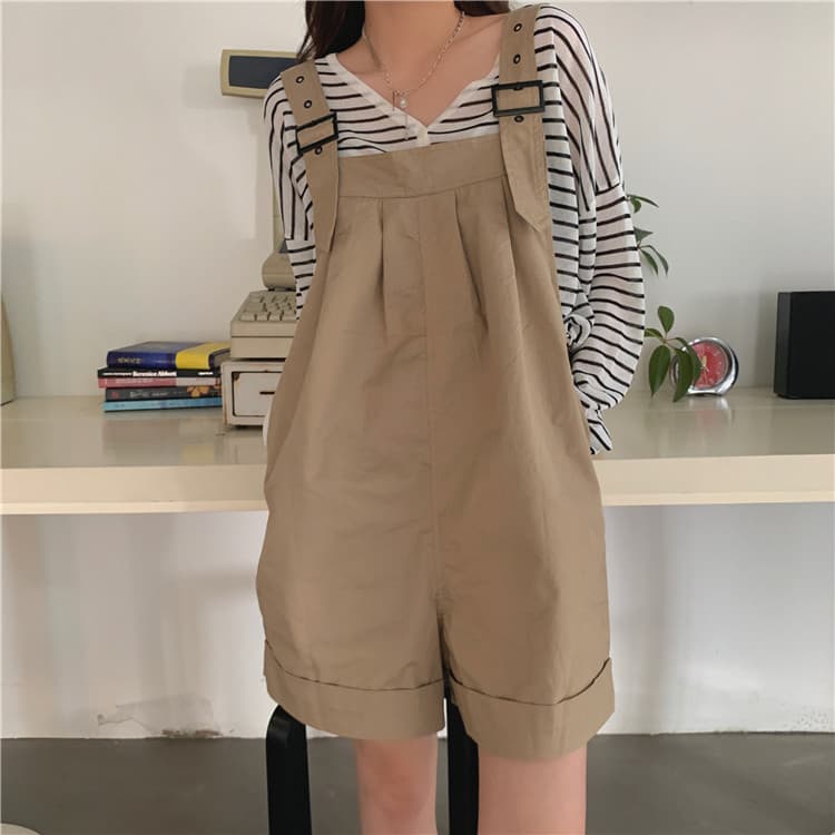 肌にやさしいゆったりサロペット ショートパンツ