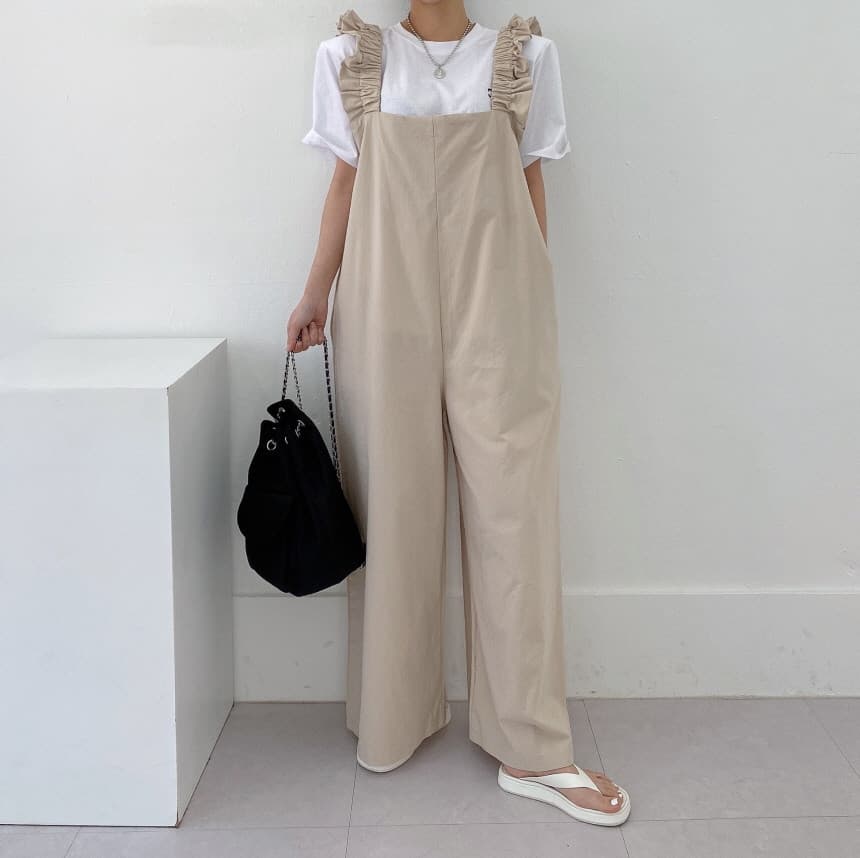 フリル付きサロペット 体型カバー 上品 レディース オールインワン