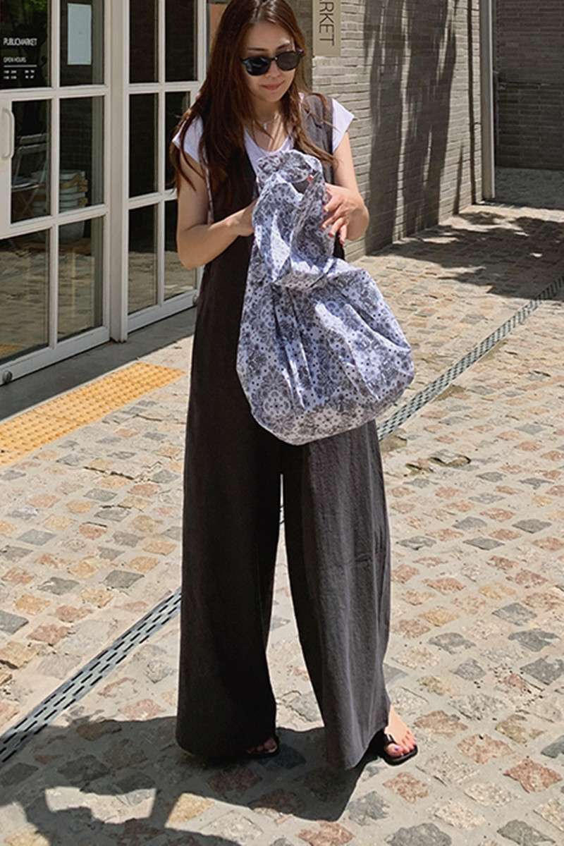 サロペット ゆったりワイドパンツオールインワン