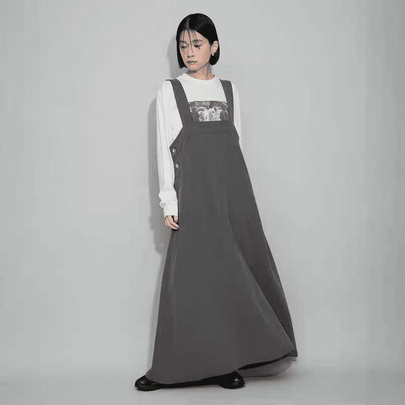 シンプル美シルエットサロペットワンピース