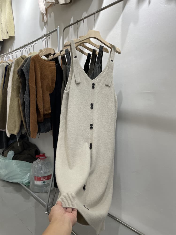 秋冬サロペットワンピース ロング丈ニット素材 グレー