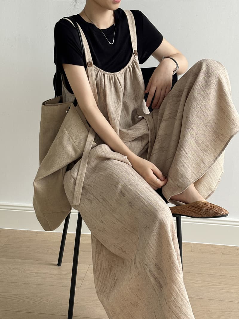 女性用ワイドキャミサロペット体型カバーオールインワン