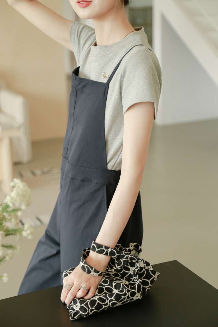 シンプルエレガントなリネンサロペット