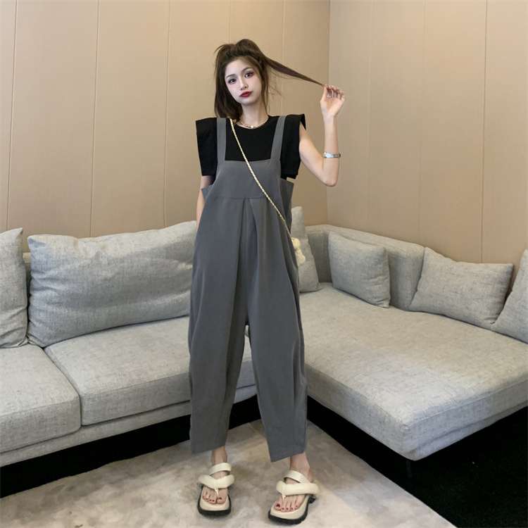 シンプルゆったりサロペットパンツ