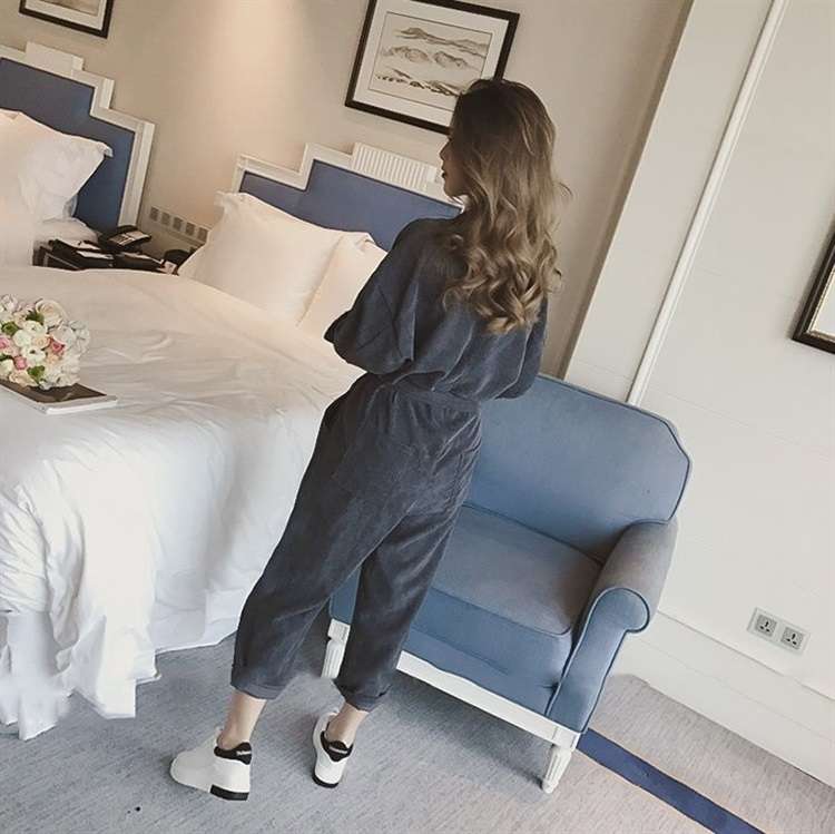 サロペット ゆったりコーデュロイつなぎ