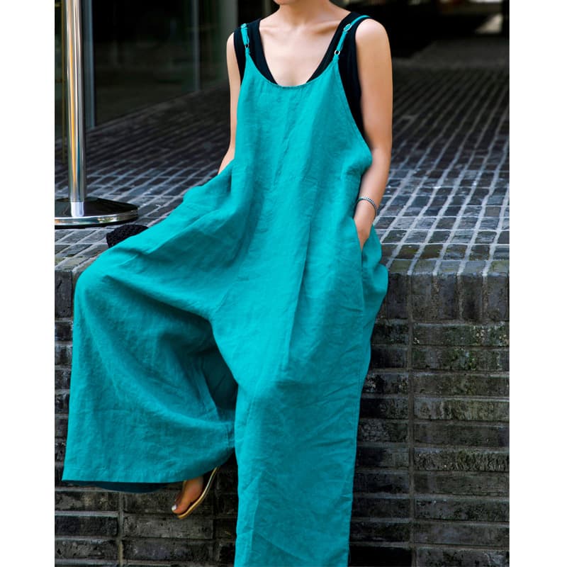 リネン素材のゆったりサロペット