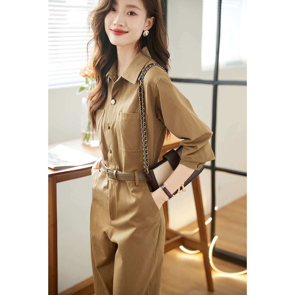 レトロ風シャツカラーサロペット