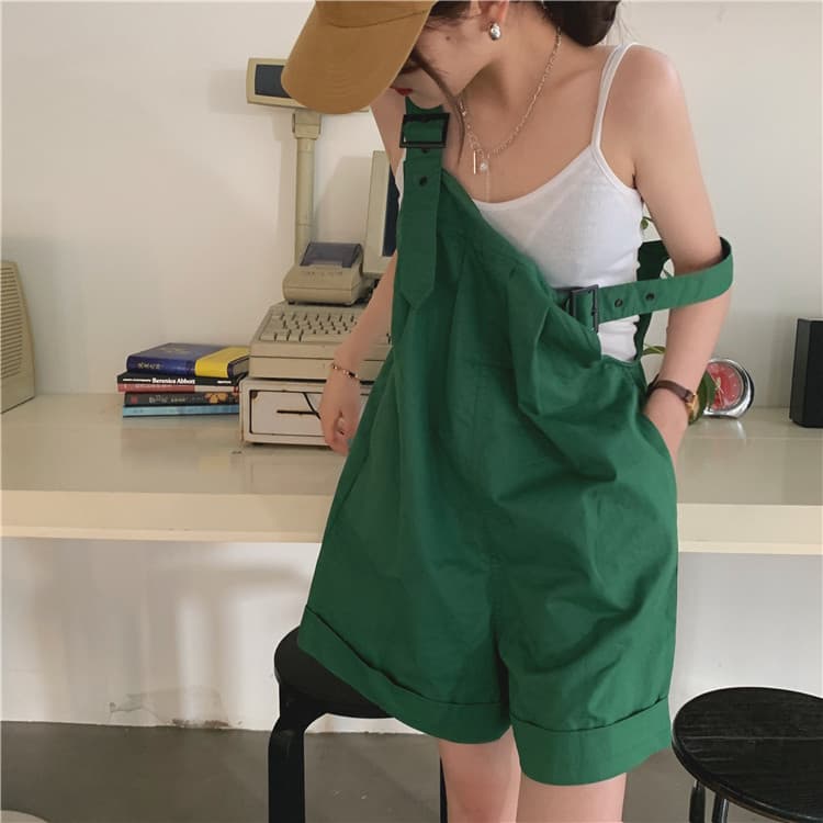 肌にやさしいゆったりサロペット ショートパンツ