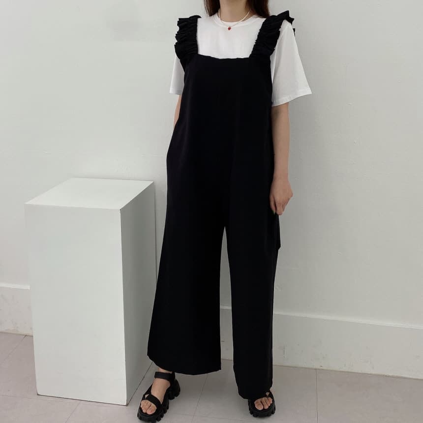 フリル付きサロペット 体型カバー 上品 レディース オールインワン