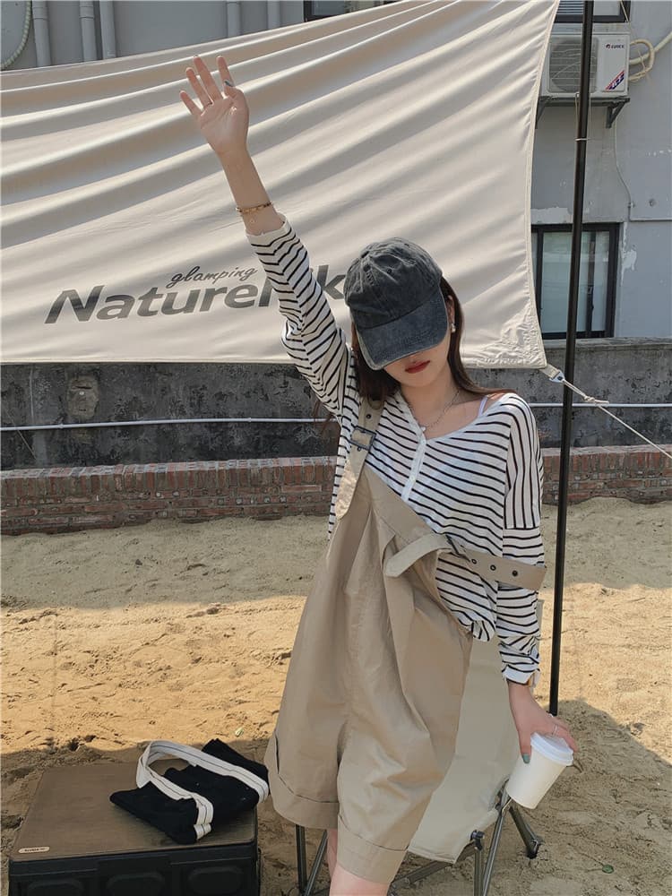 肌にやさしいゆったりサロペット ショートパンツ