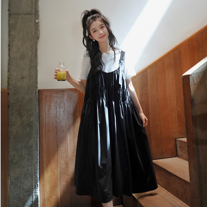 ゆるふわサロペットワンピース