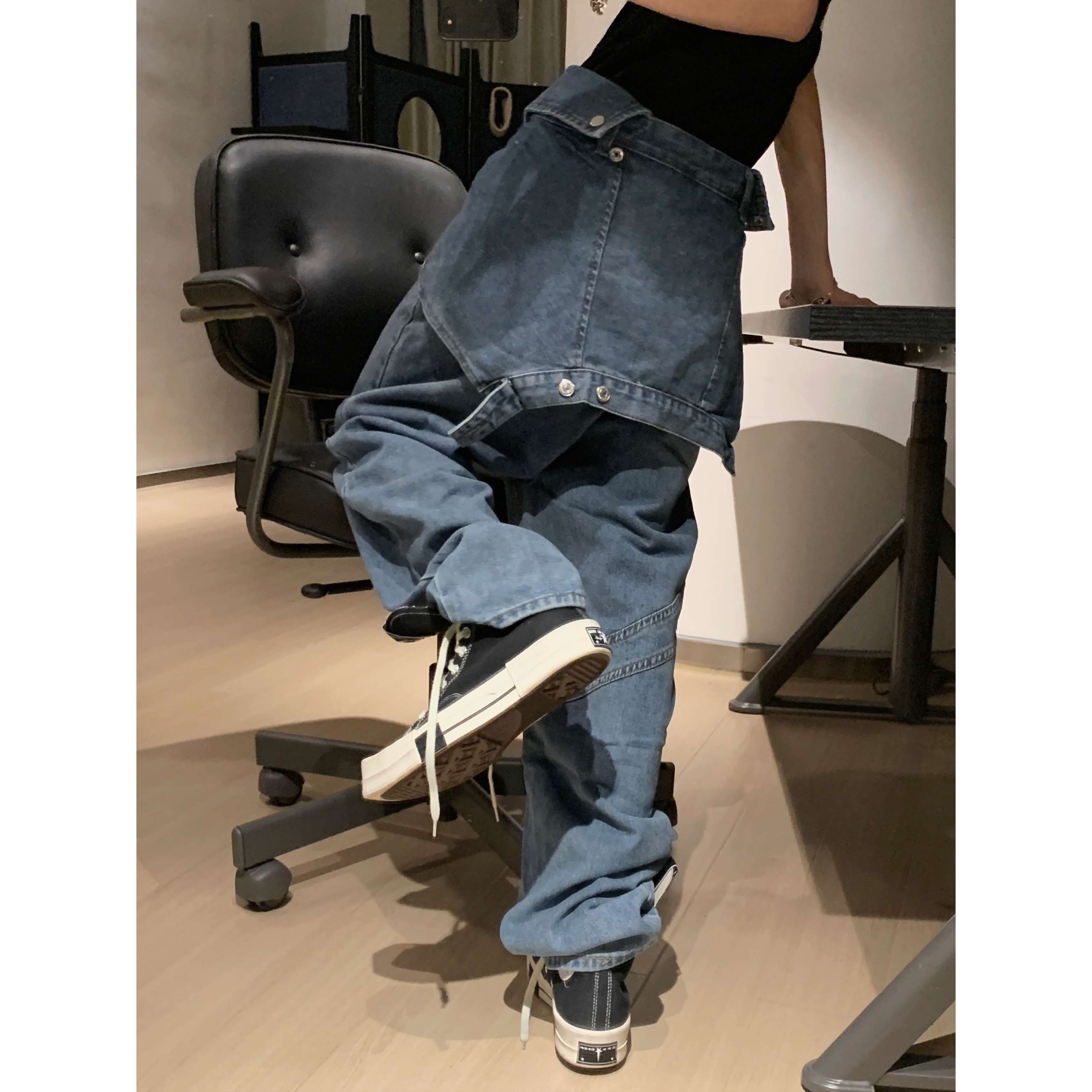 レトロ風ゆったりデニムサロペット