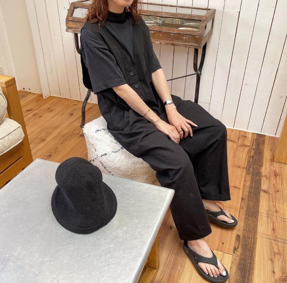 深Vネックサロペット体型カバーゆったりオールインワン