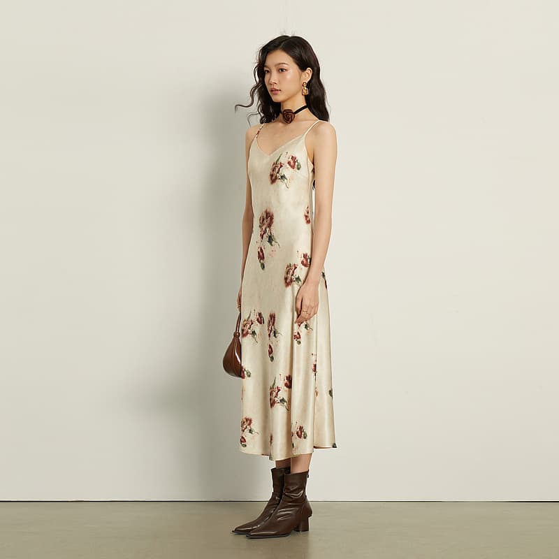 花柄シルクサロペットワンピース